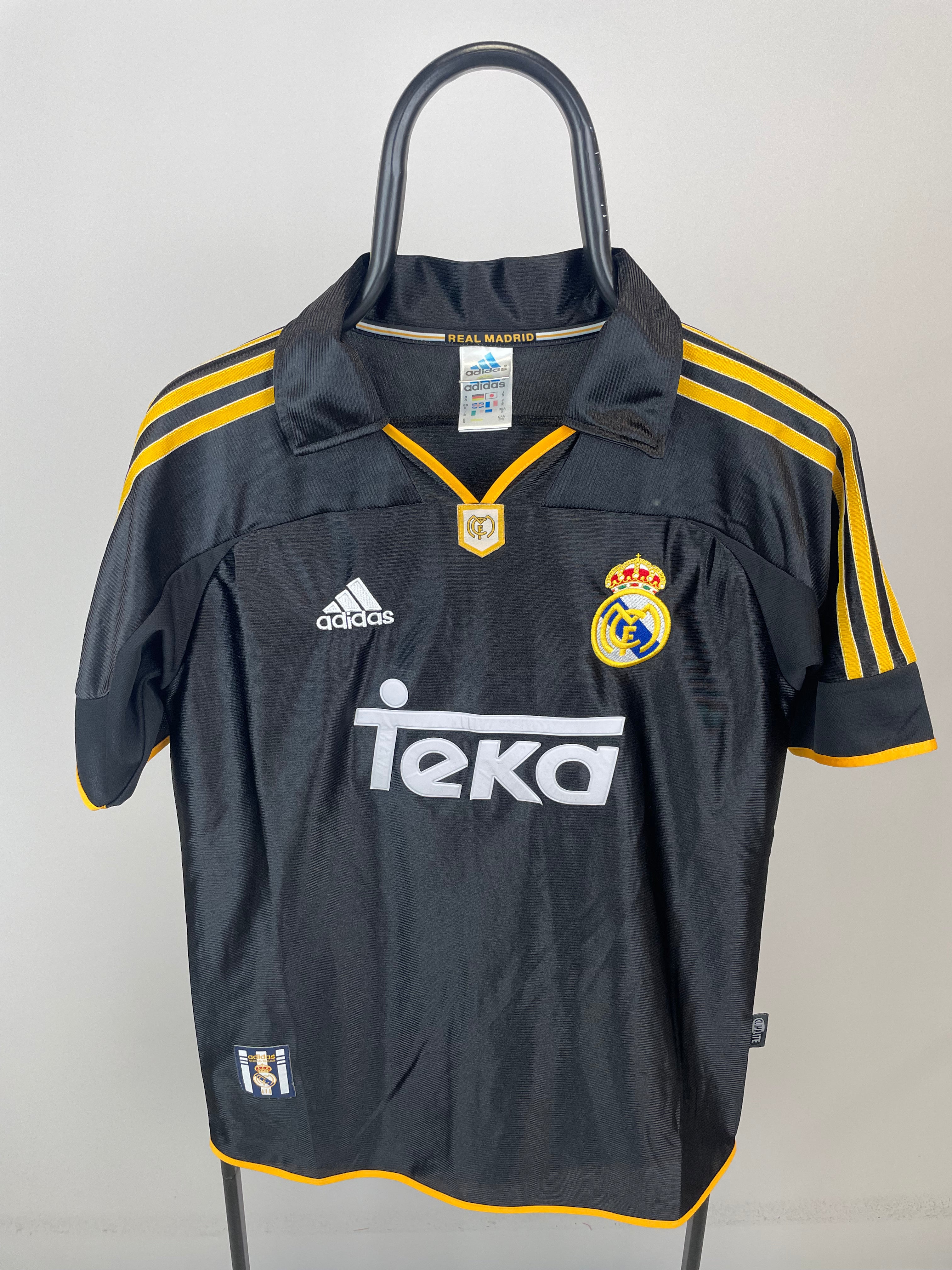 Real Madrid 00/01 ude - S