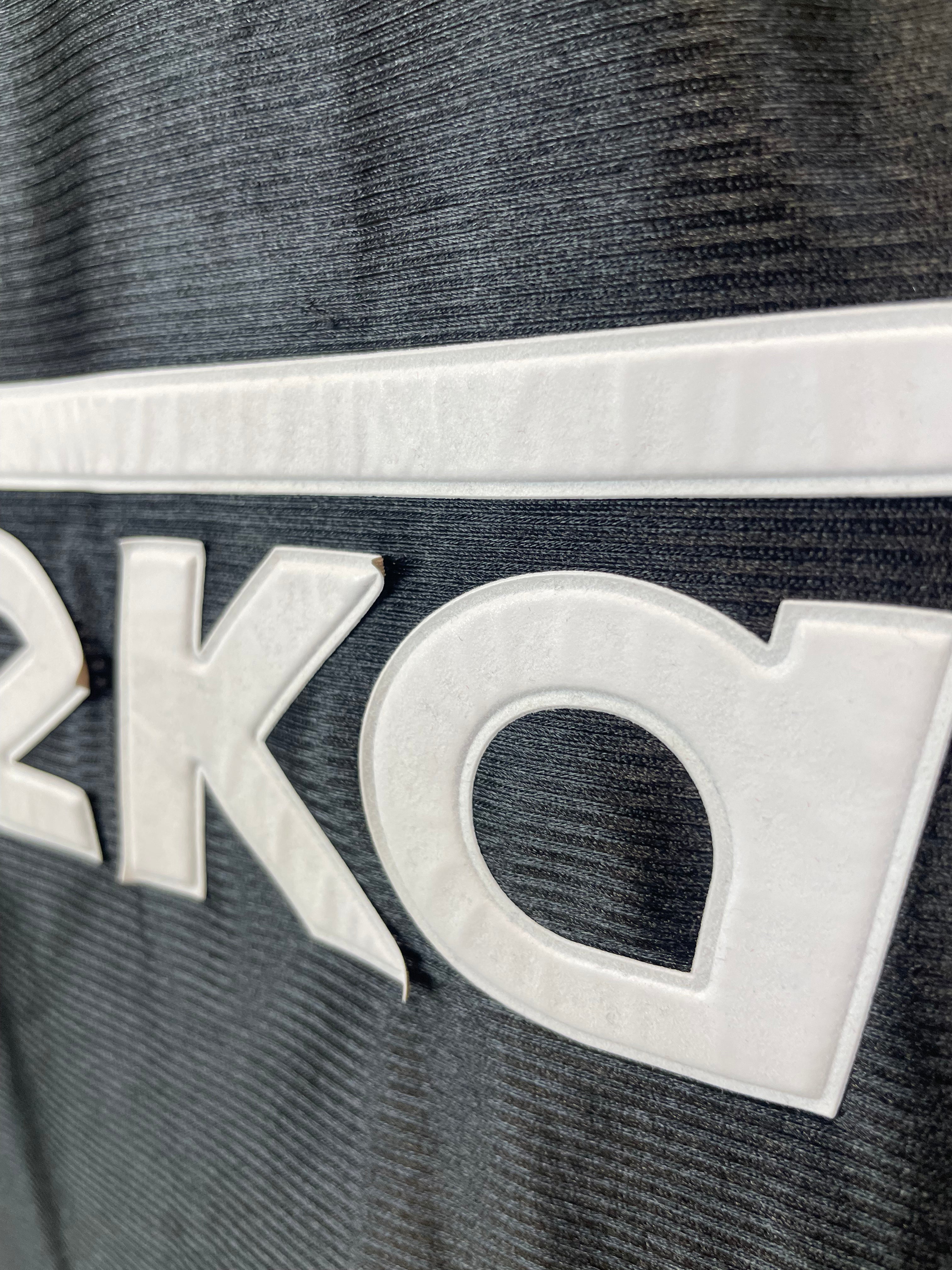 Real Madrid 00/01 ude - S