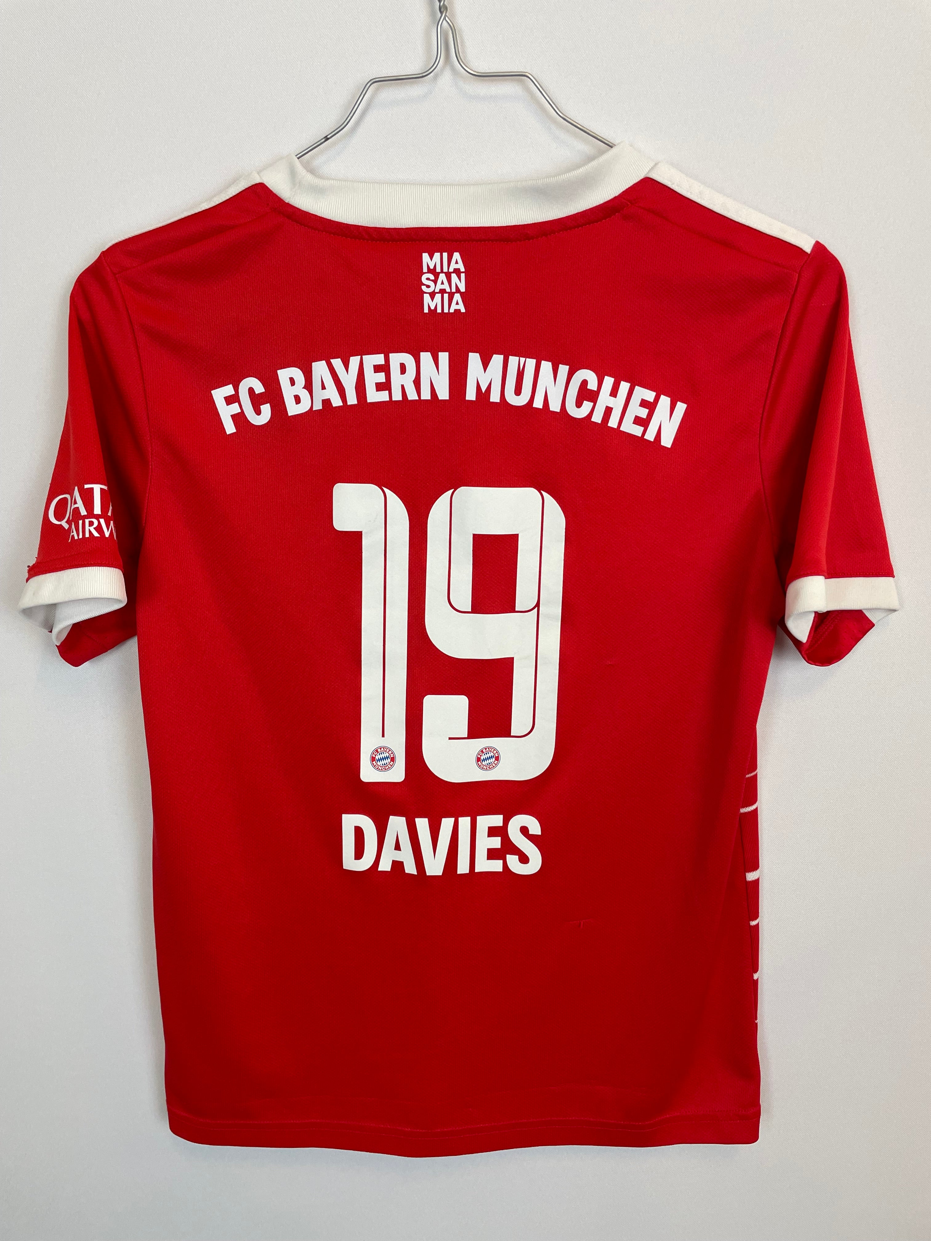 Alphonso Davies Bayern München 22/23 hjemmebanetrøje - 11/12 år