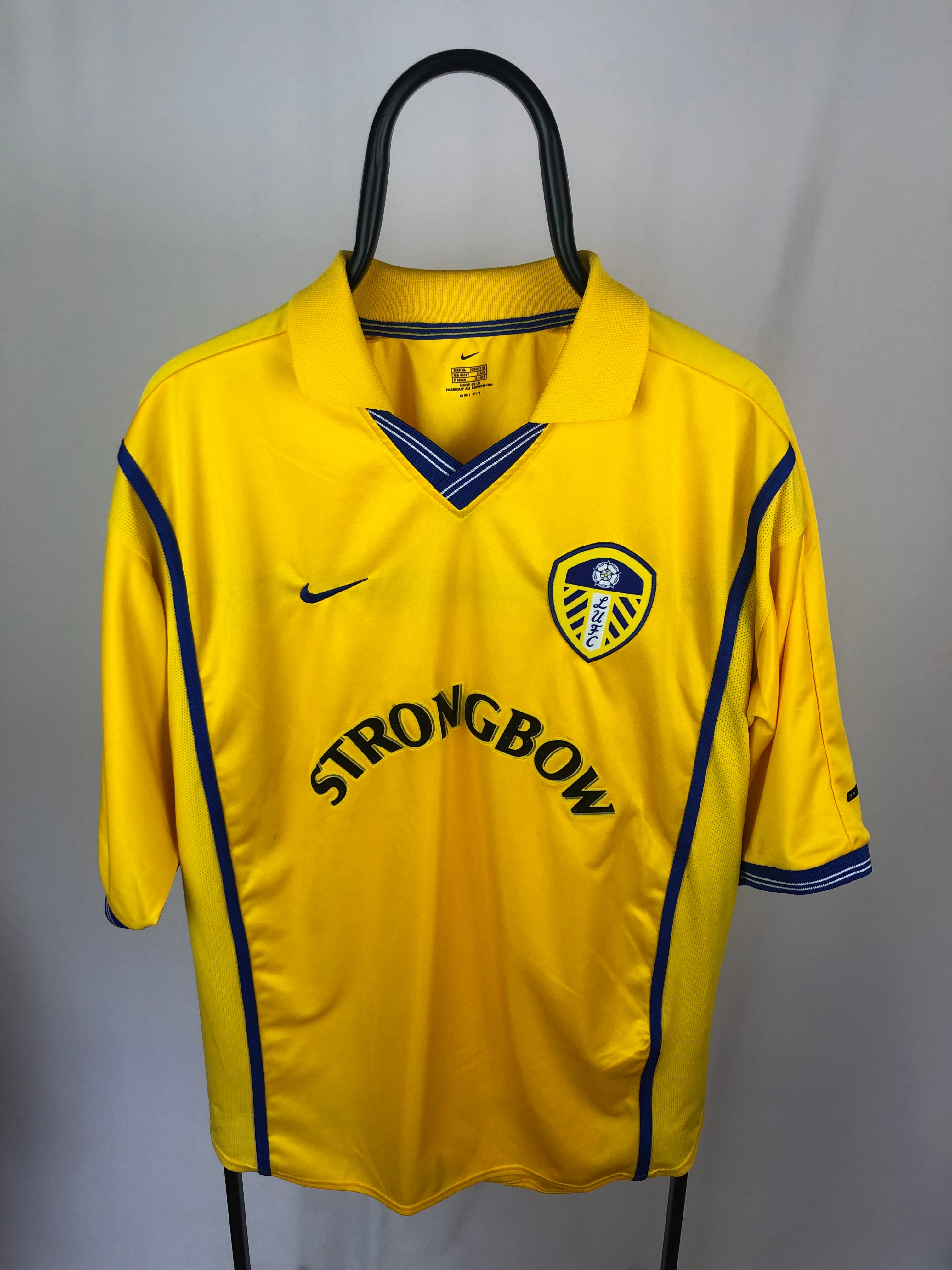 Leeds 00/02 Away Shirt - XL