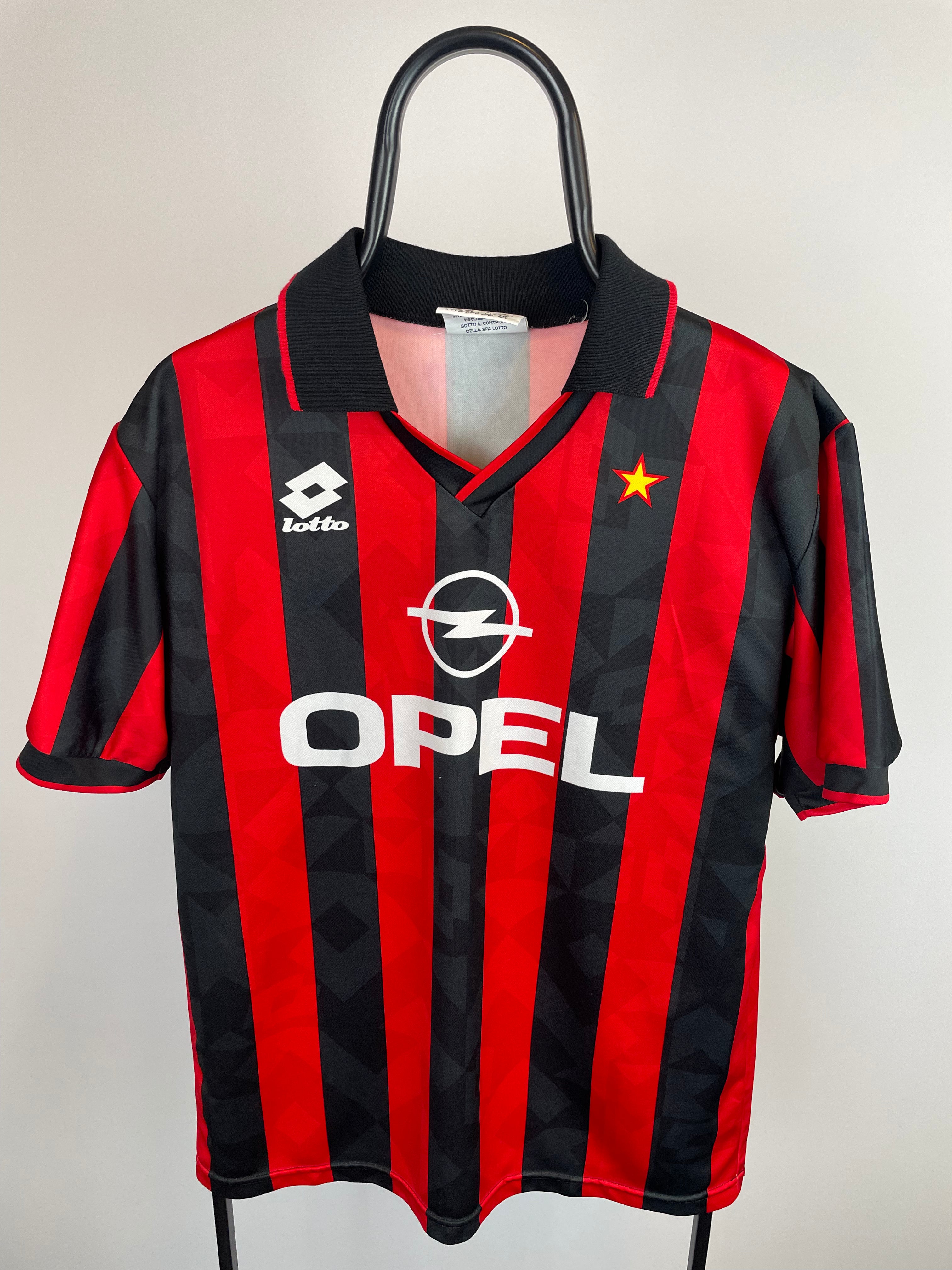 Dejan Savicevic AC Milan 95/96 hjemmebanetrøje - L