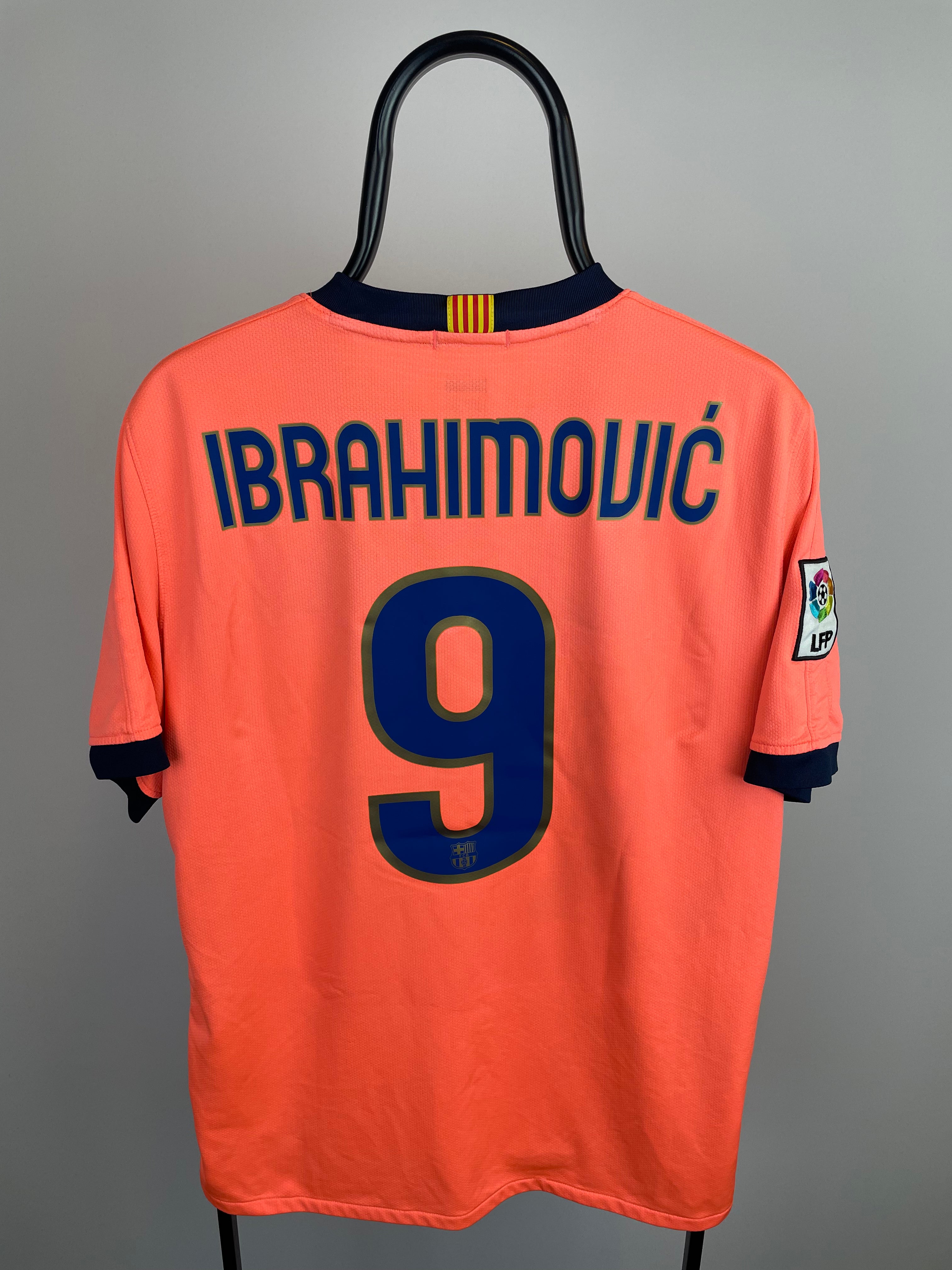 Zlatan Ibrahimovic Barcelona 09/10 udebanetrøje - L