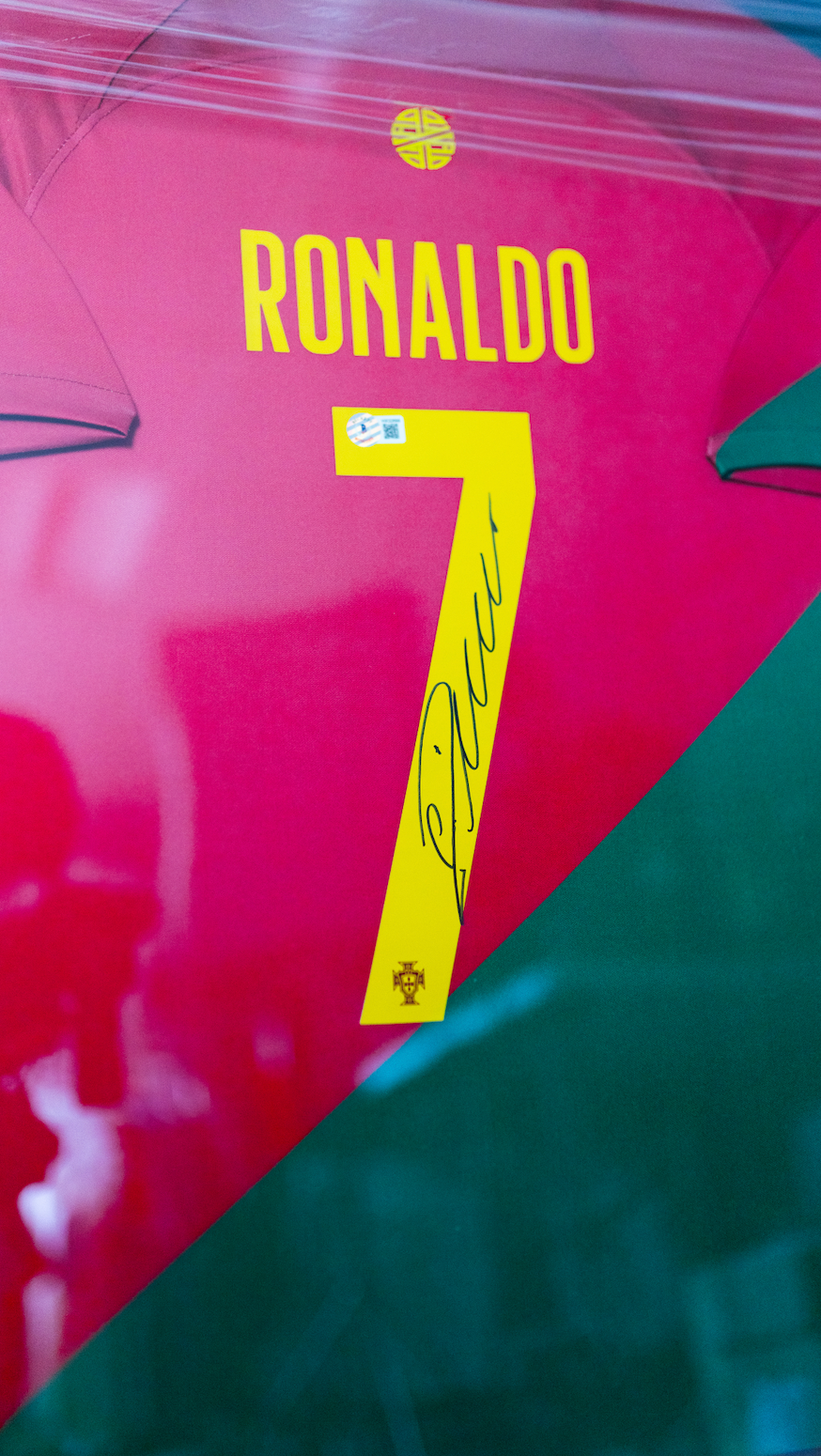 Cristiano Ronaldo Portugal 22/23 SIGNERET hjemmebanetrøje - L