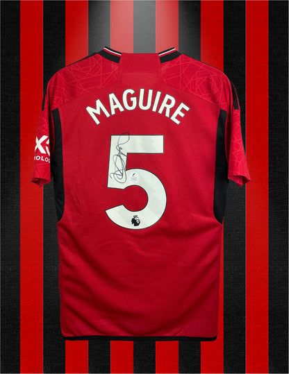 Harry Maguire Manchester United 23/24 SIGNERET hjemmebanetrøje - M