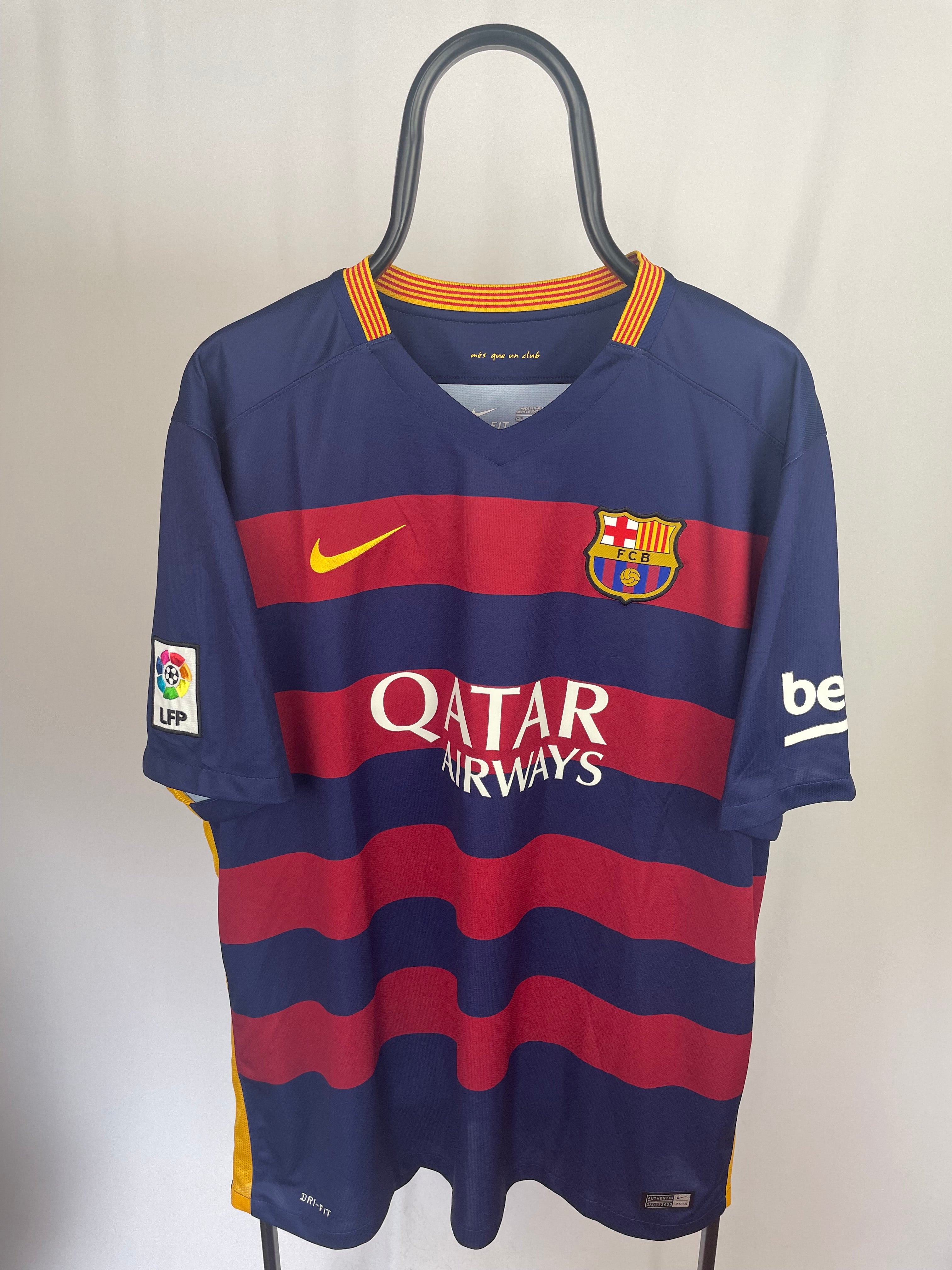 Gerard Piqué Barcelona 15/16 home shirt - XXL