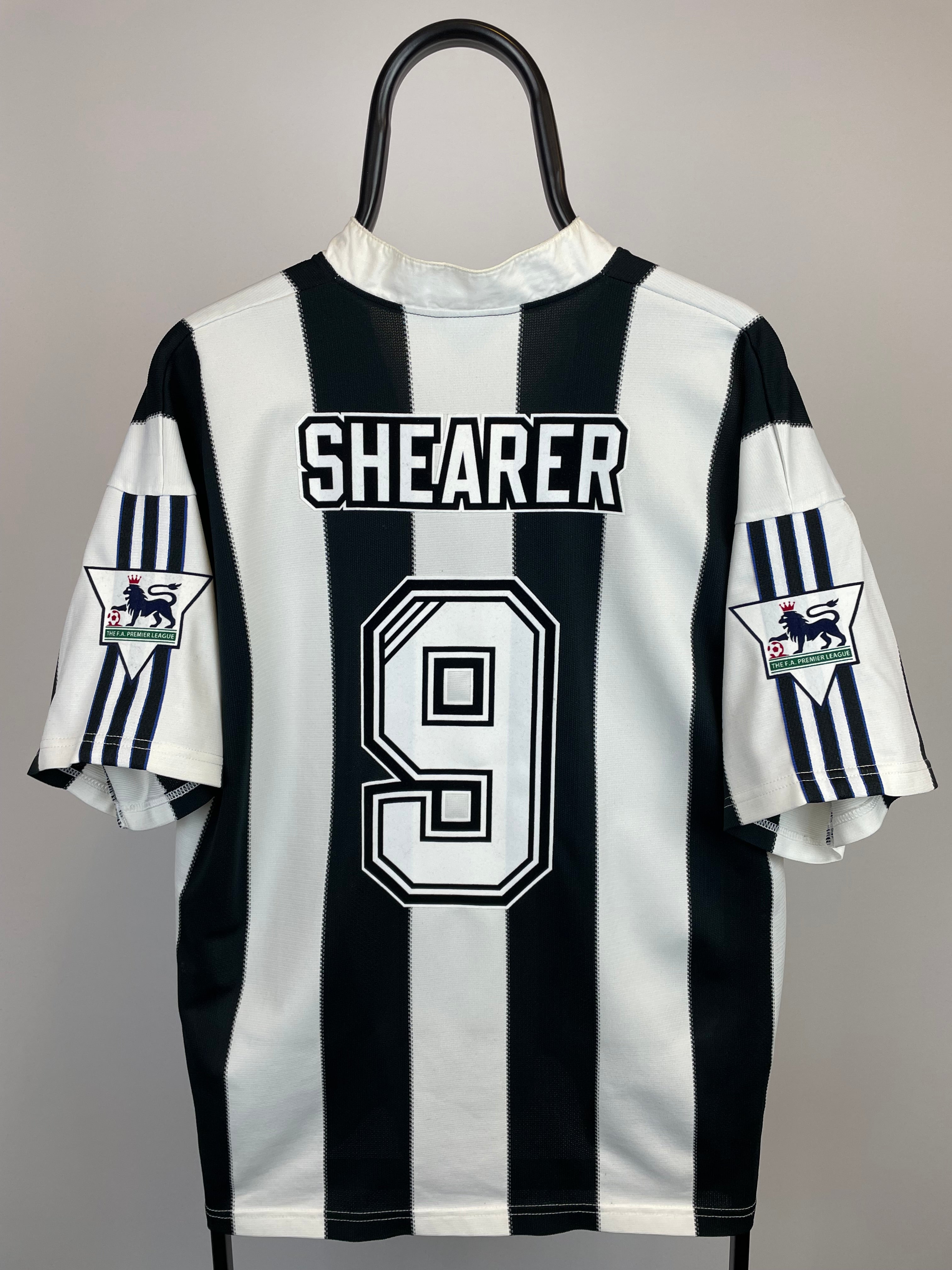 Alan Shearer Newcastle United 95/97 hjemmebanetrøje - L