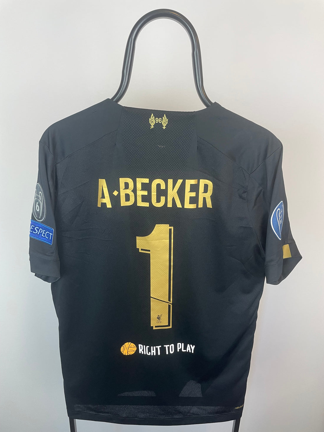 Alisson Becker Liverpool 19/20 - M