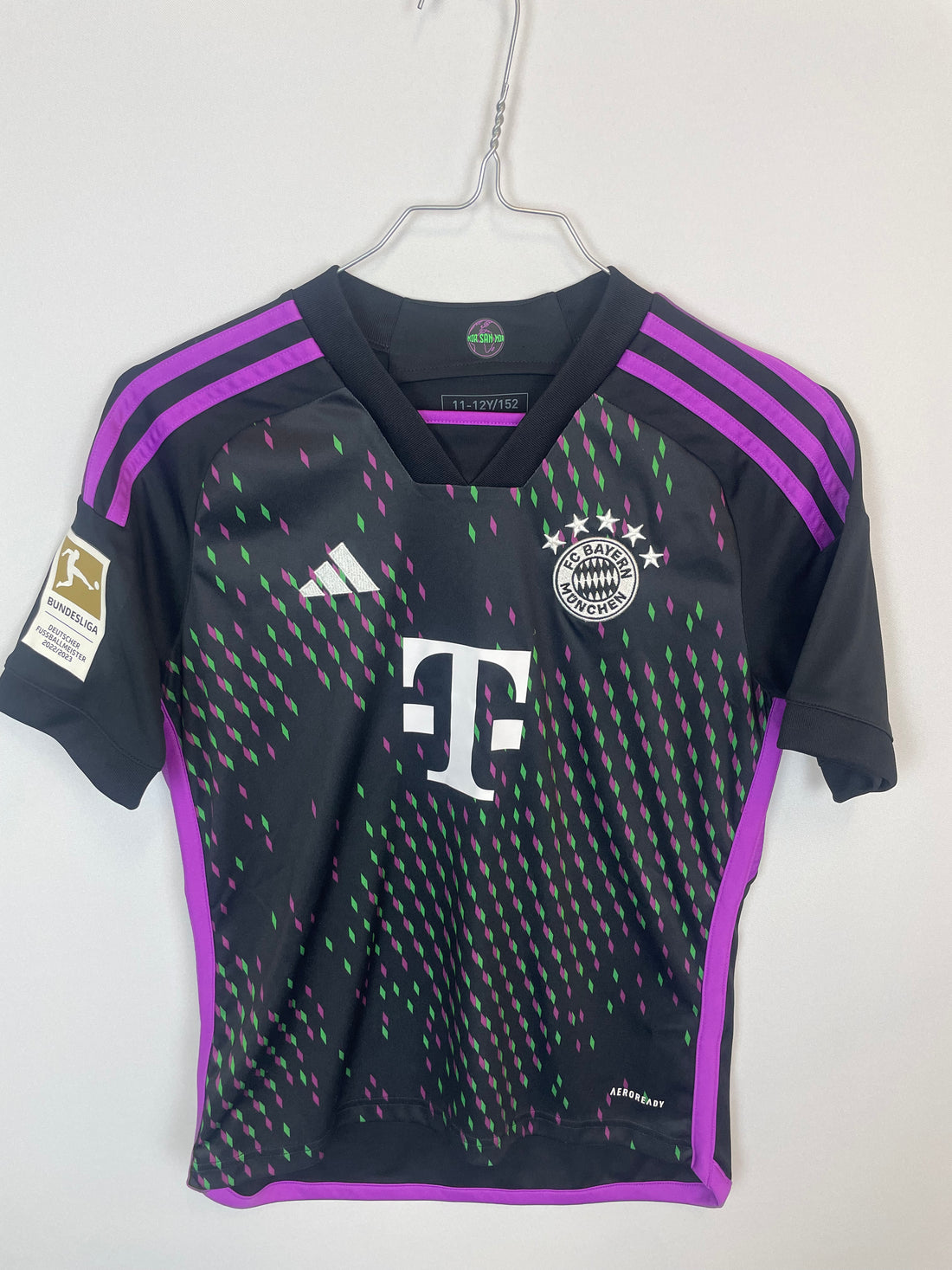 Alphonso Davies Bayern München 23/24 udebanetrøje - 11/12 år