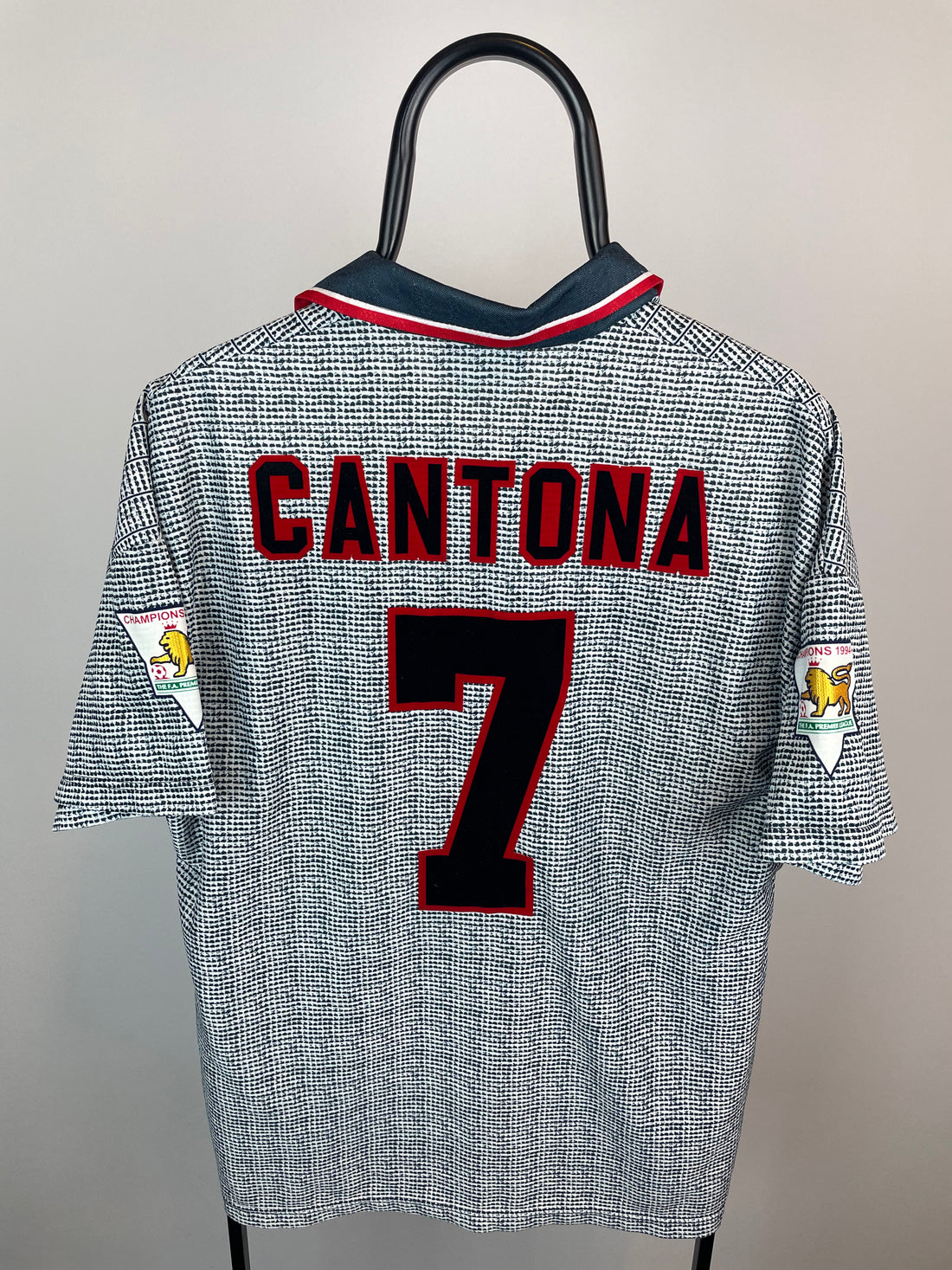 Eric Cantona Manchester United 95/96 udebanetrøje - L