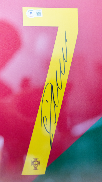 Cristiano Ronaldo Portugal 22/23 SIGNERET hjemmebanetrøje - L