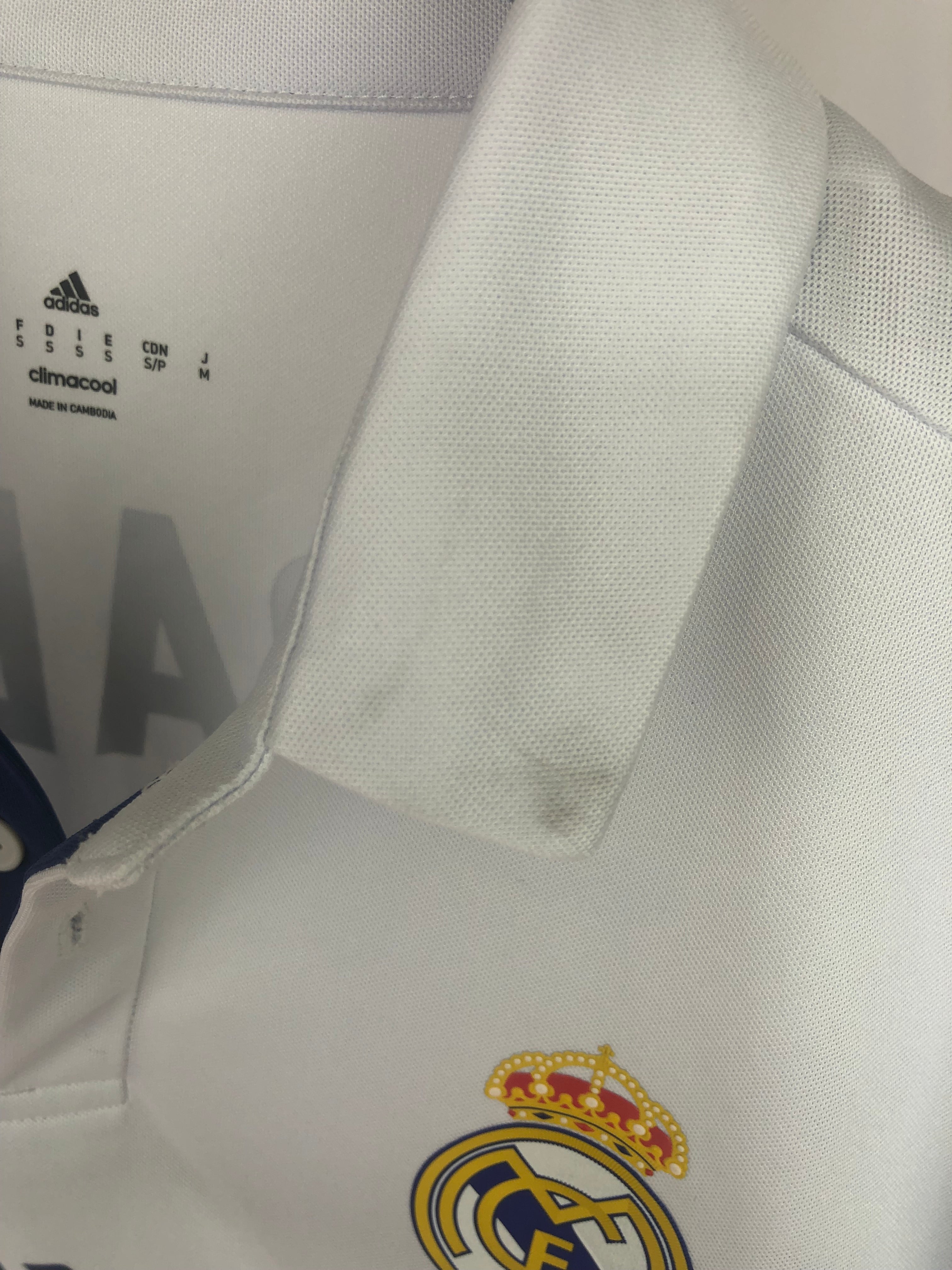 Gareth Bale Real Madrid 16/17 Long Sleeve Home Shirt - S